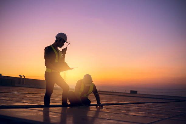 Best Emergency Roof Repair  in Le Center, MN